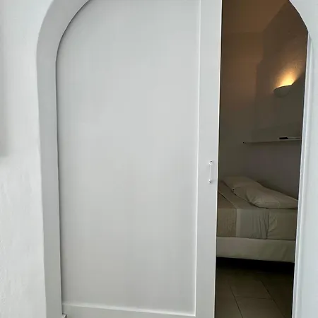 Anna * Megali Ammos (Mykonos)